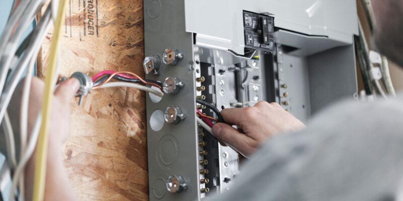 Upgrading Electrical Systems in Older Toronto and Mississauga Homes 12
