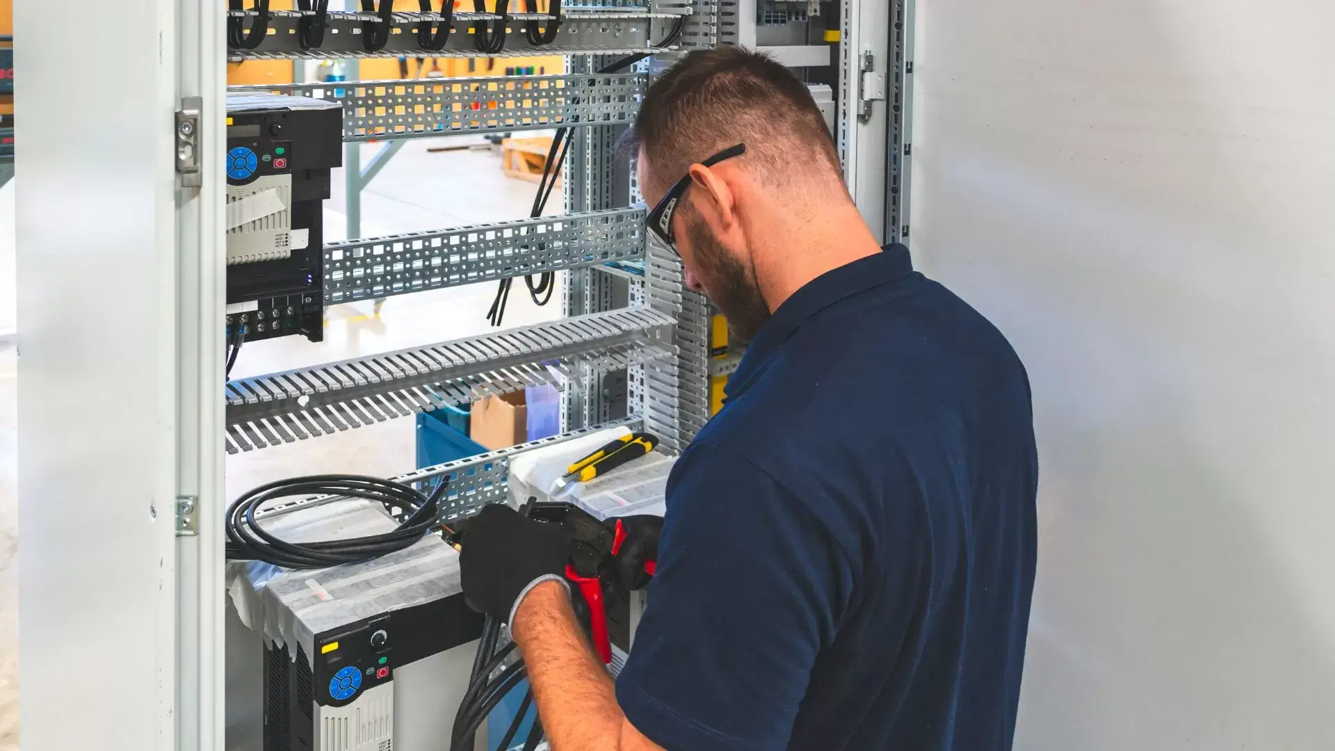 Reach Out Today for Your Electrical Circuit Panels: Expert Electrical Services