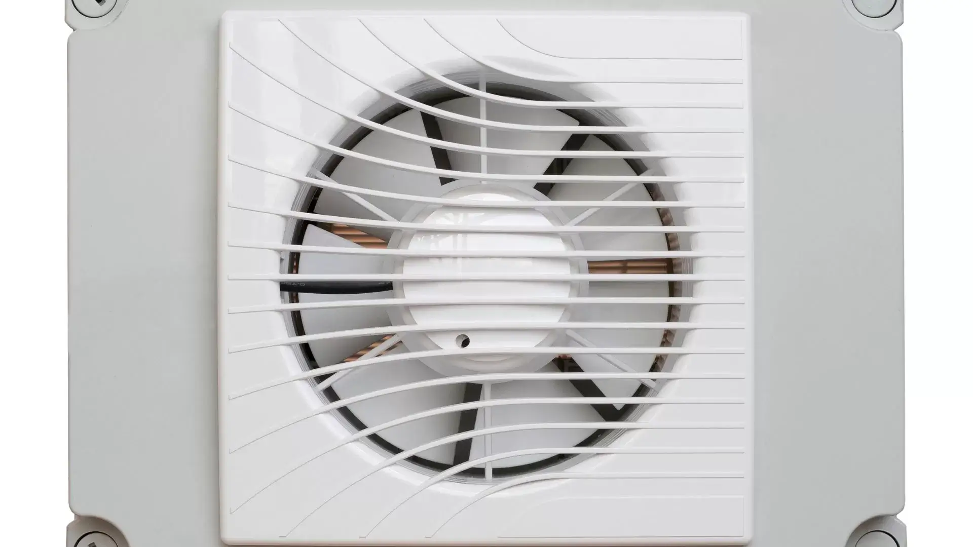 Selecting the Right Bathroom Exhaust Fan for Ventilation during Bathroom Renovation in Mississauga 4