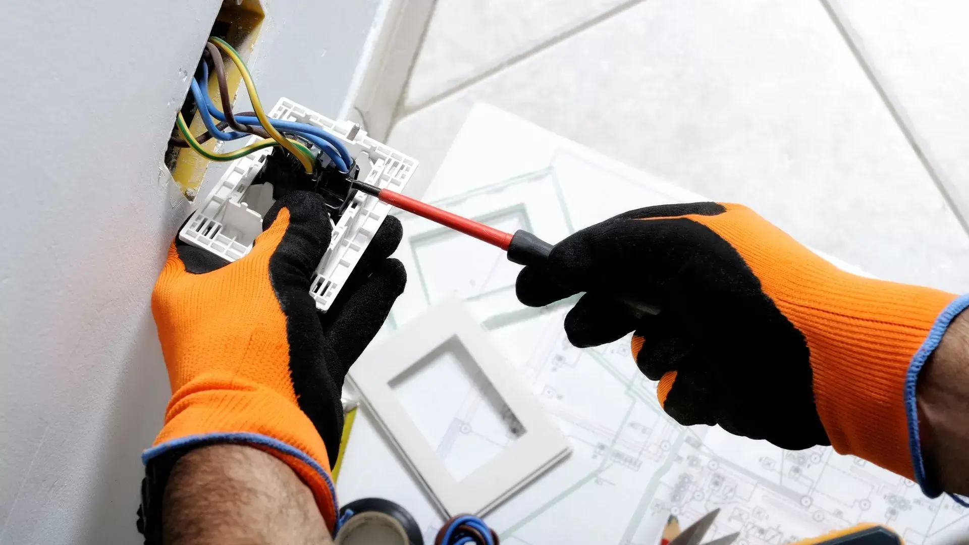 "Emergency Electrical Repairs: Swift Solutions from Our Electricians"