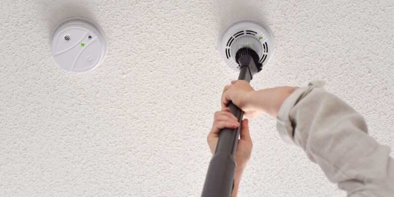 Why Should You Use a Combination Smoke Alarm and Carbon Monoxide Detector in Mississauga? 5