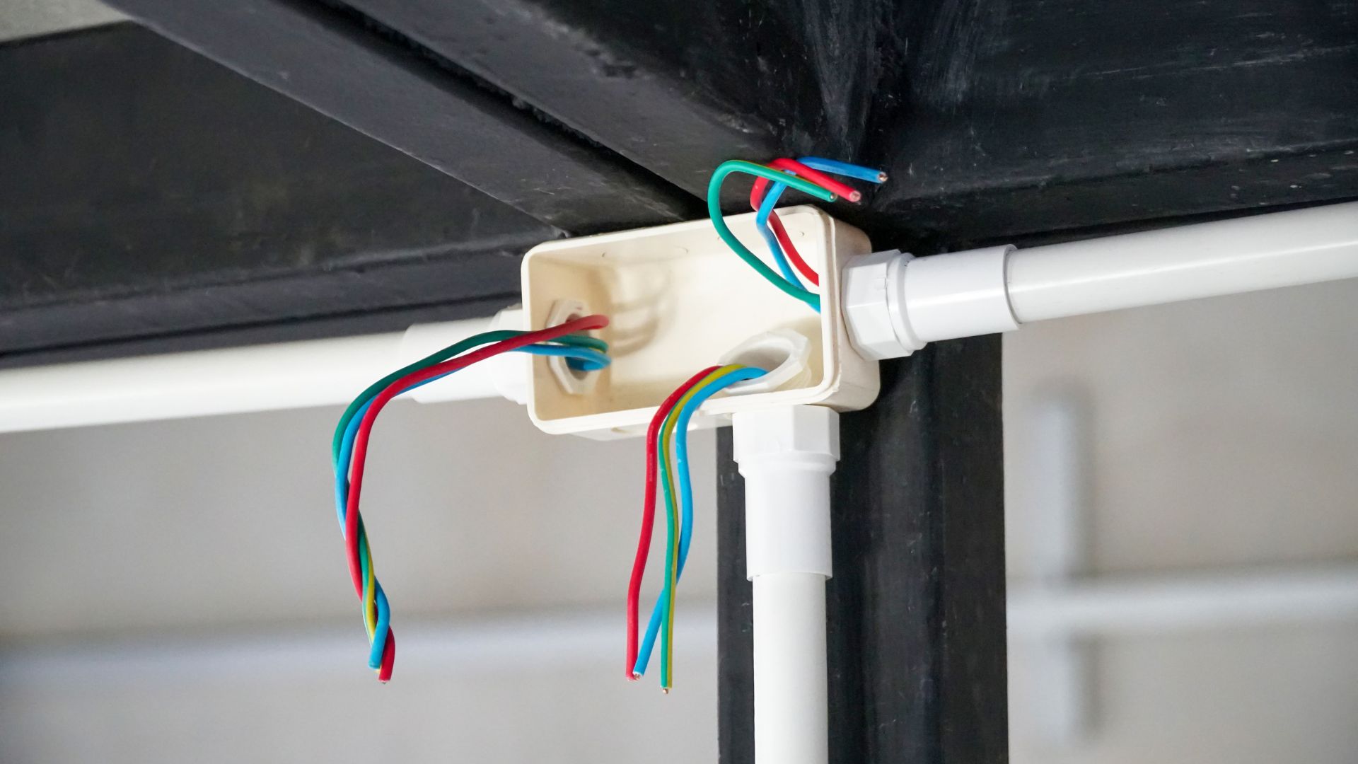 Home Wiring by Electricians