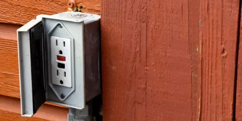 How Electrical Outlets Work & What Type You Need in Mississauga 5