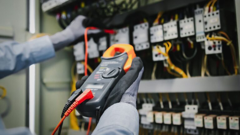 How to Properly Handle an Electrical Emergency in Mississauga