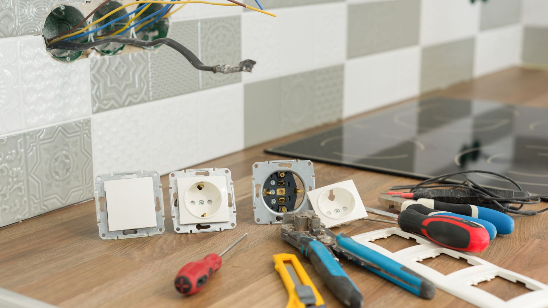 Essential Tools for Electrical Projects: Equipment Needed for Electricians